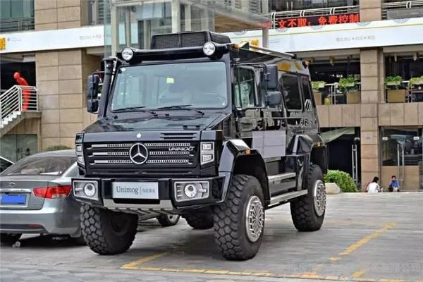 全世界最顶级的防弹硬派越野车,盘点谁才是装甲越野车的天花板