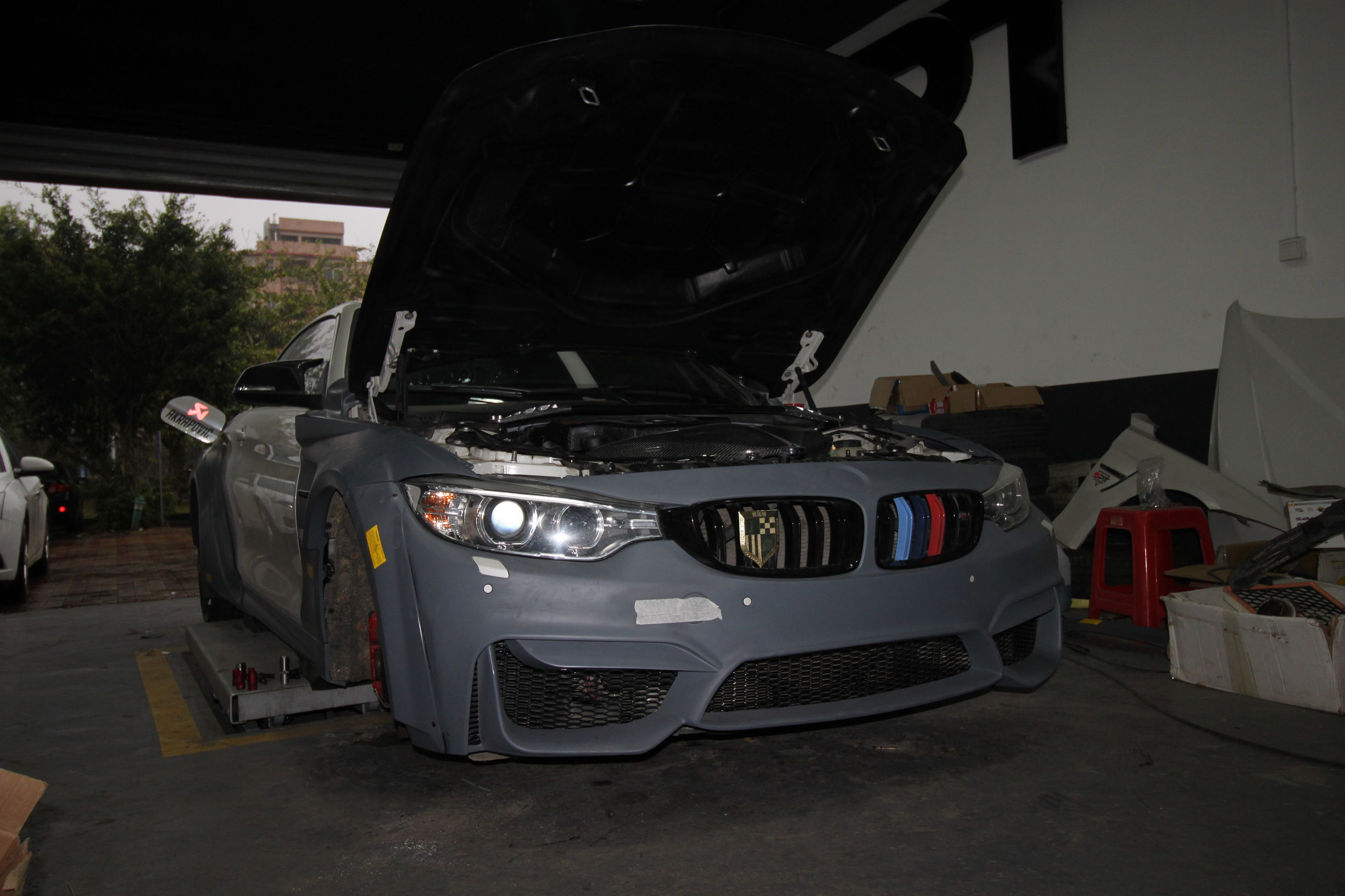 全新宝马4系两门轿跑改装,宝马4系硬顶改装黑武士