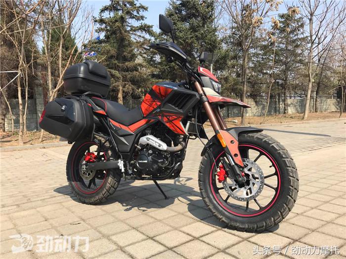 新手入门级1万左右的摩托车推荐,适合新手入门的1万左右的摩托车