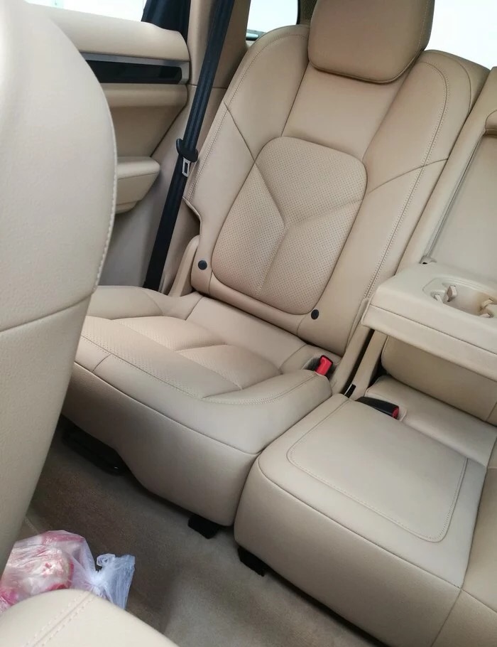 100万卡宴值不值得买,100万预算保时捷买哪款好