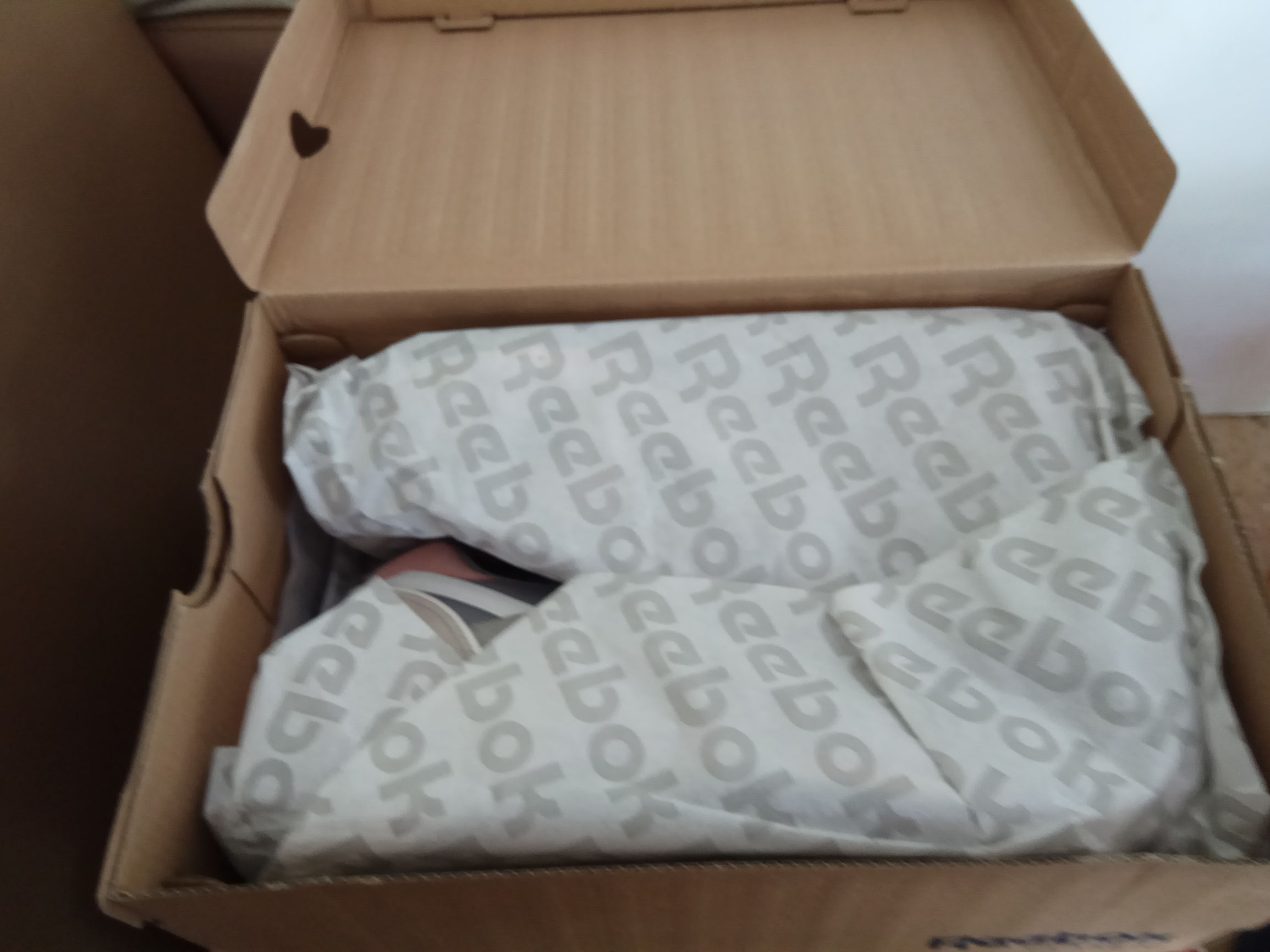 锐步reebok跑鞋gw3804,reebok锐步46码