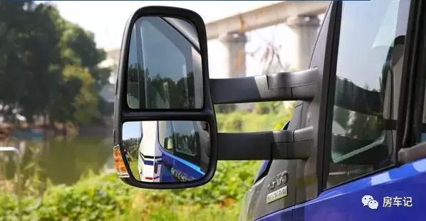 新款凯伦宾威房车双拓展,新款凯伦宾威依维柯房车