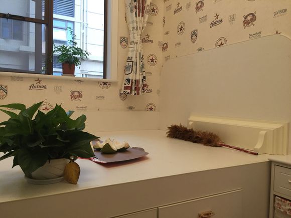 75平米两室一厅装修简美,75平顶楼带阁楼的装修清单