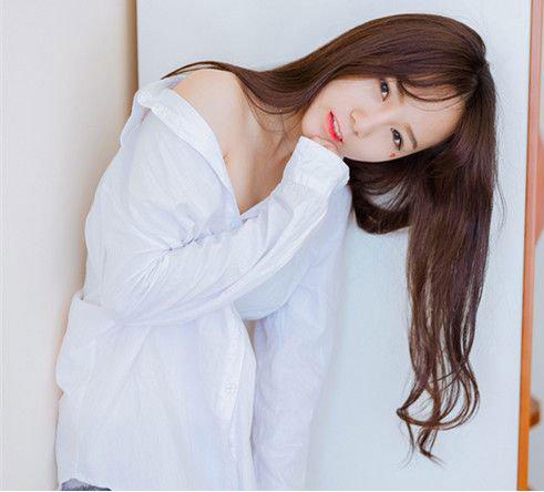 仙女必看必尝试的显白发色,流行色显白可盖白发