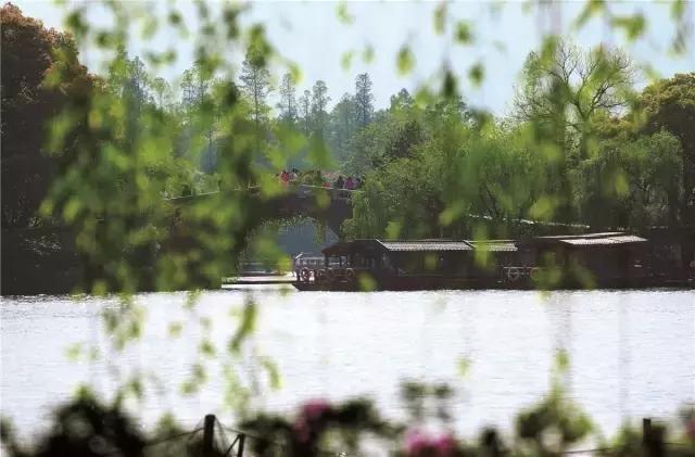 一天游西湖攻略,怎样游西湖十景