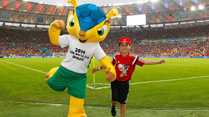 海信世界杯赞助商,欧洲杯的赞助商有哪些