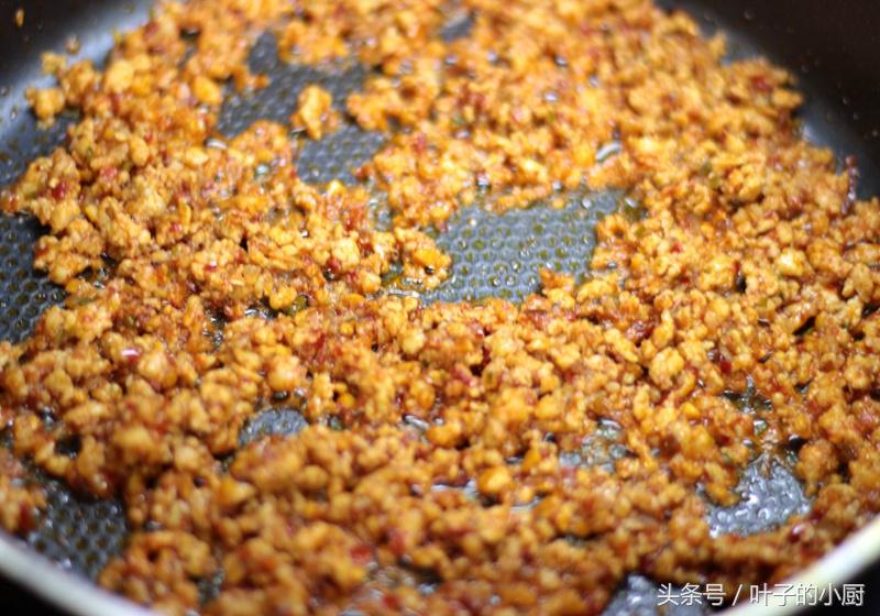 吃宜宾燃面为什么吃了腻,一碗花