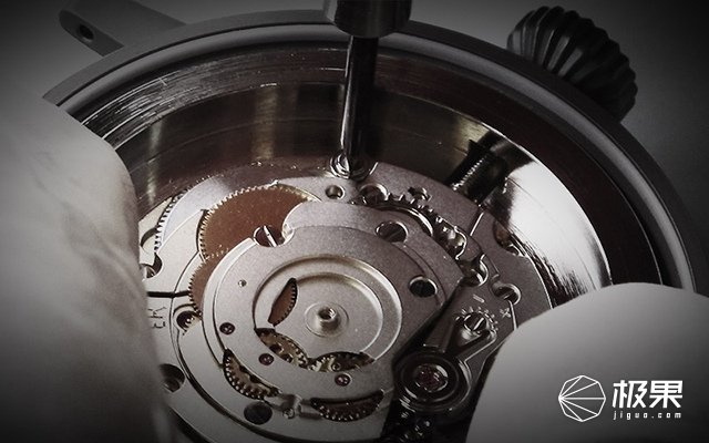 这个瑞士腕表品牌缘何打动消费者,德国十大顶级腕表