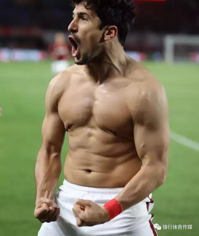 中超联赛拉维奇梅开二度,拉维奇破门救主