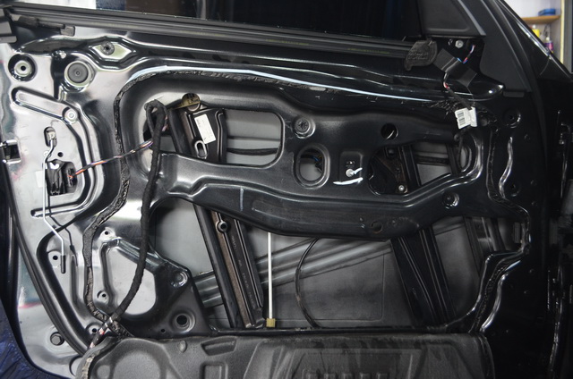 丹阳宝马525音响改装,宝马525改装声浪浑厚