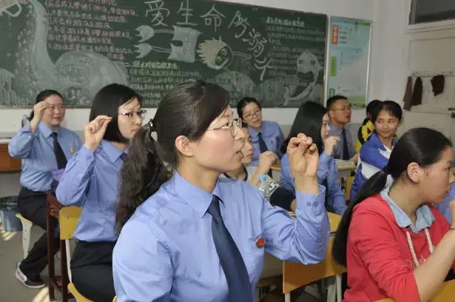 关爱守护未成年人,守护未成年人合法权益