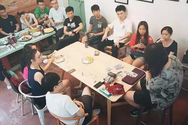 不用逃离北上广，他花10万任性改造租来的破院照样活得率性精彩