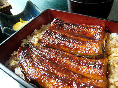 小丸子给她妈妈赚了多少钱,小丸子和爷爷去买东西