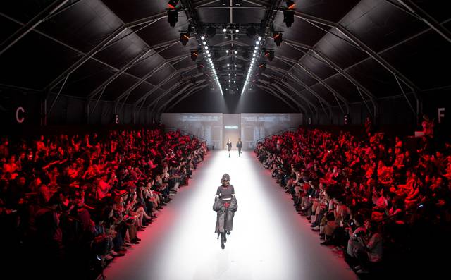 上海时装周上海视觉艺术学院,上海时装周艺术装置