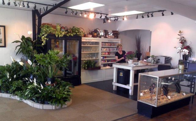 甜品鲜花店装修,鲜花店比较流行的装修风格