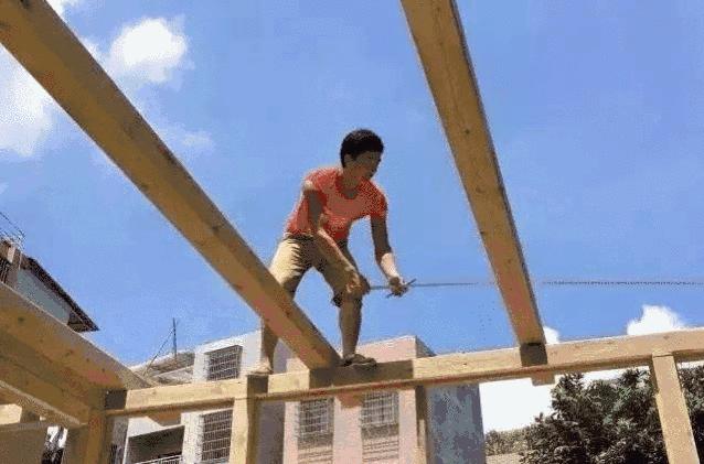 不用逃离北上广，他花10万任性改造租来的破院照样活得率性精彩