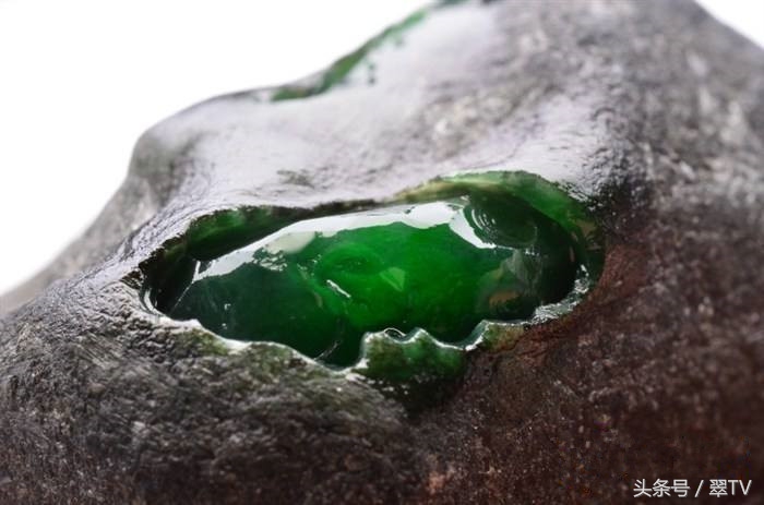 淘宝直播开窗翡翠赌石,房山翡翠赌石开窗色料