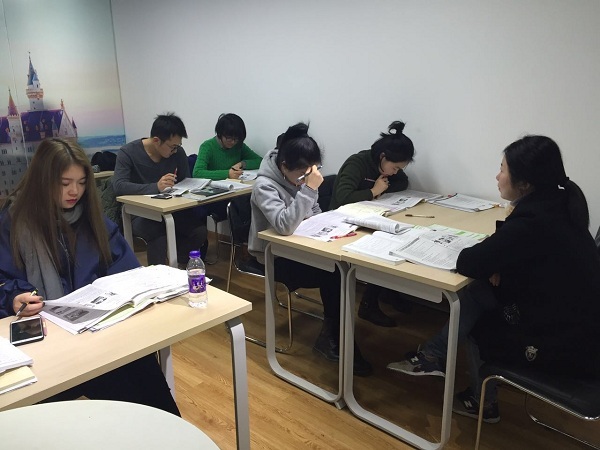 西诺教育第一届短视频,西诺教育德语班