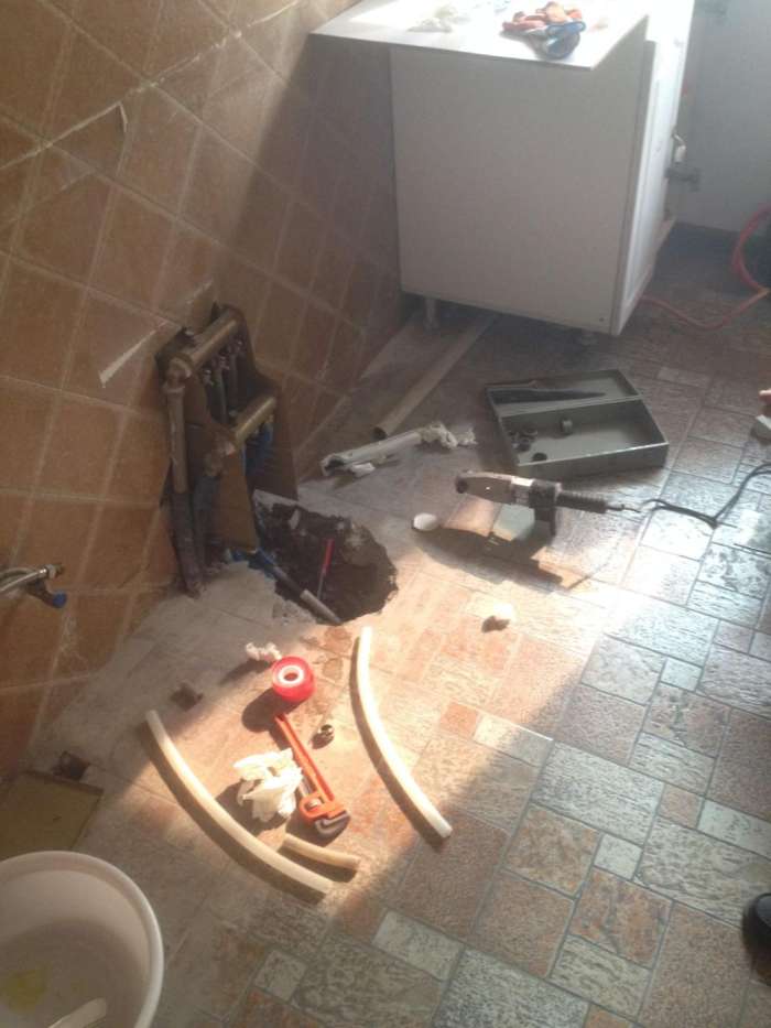 厨房没地漏做了防水往哪里走,厨房没地漏要防水做多高