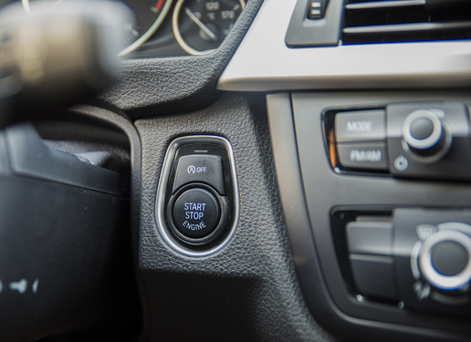 宝马316i有17款的吗,宝马316i值不值得入手