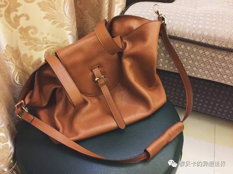 不想出门一出门就烦,不想出去但一出去就很嗨