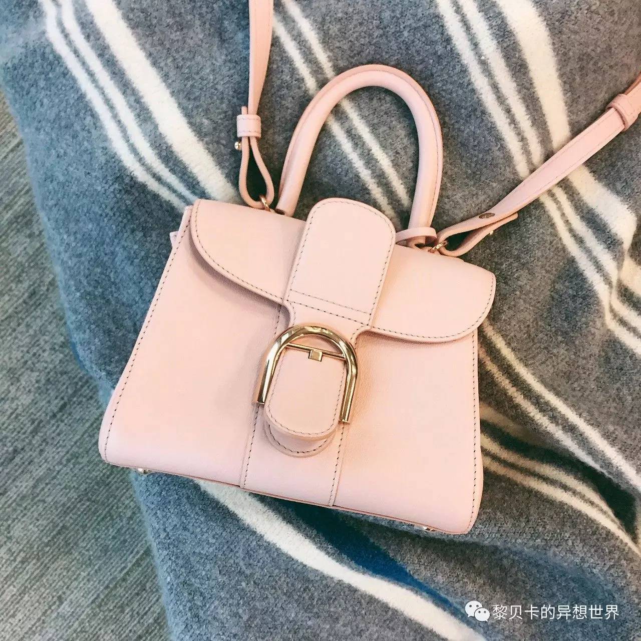 不想出门一出门就烦,不想出去但一出去就很嗨