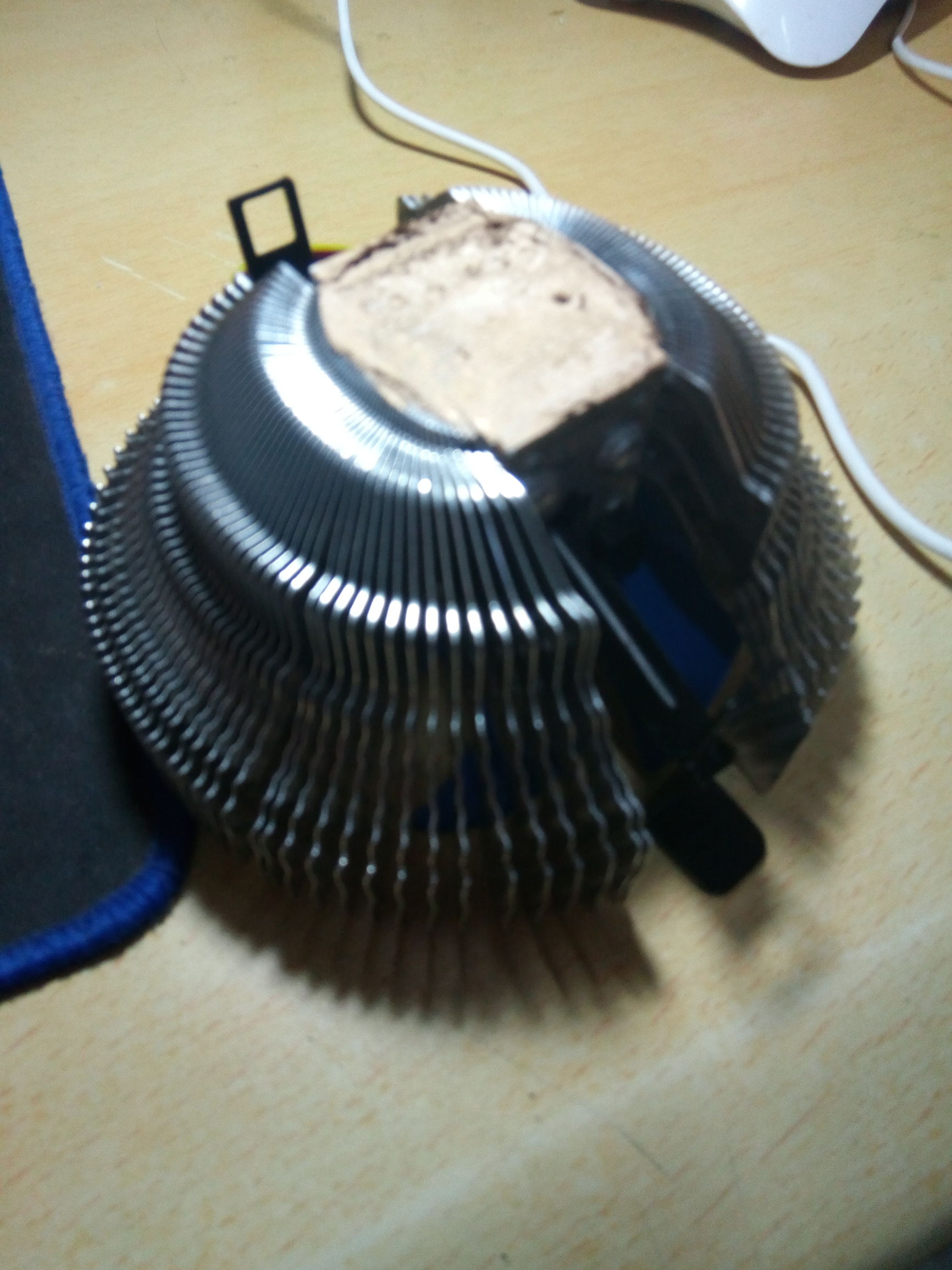 LOL需要配置很高？不不不，也许只要3张毛爷爷