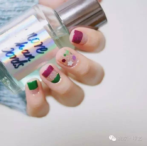 指甲油完全干了怎么办小妙招,指甲油干了怎么办