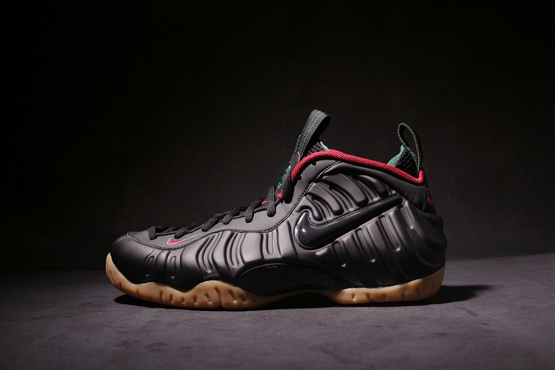 最经典的喷泡,最炸街的球鞋喷泡