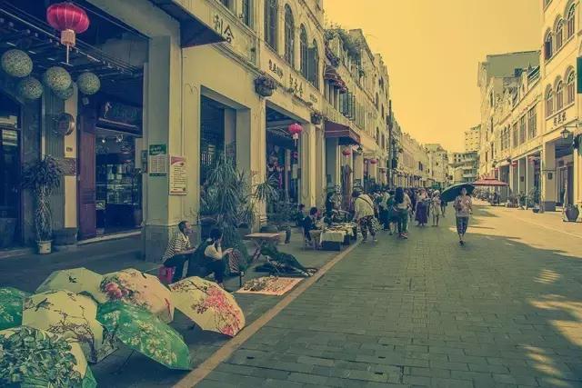 4月重庆飞哪里的机票便宜,五一重庆飞哪个海边的机票便宜