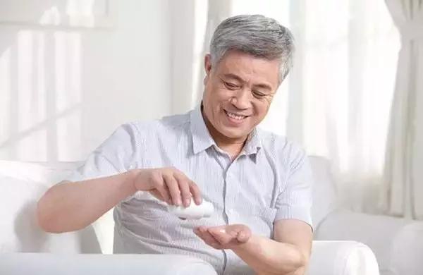 预防孩子患上佝偻病要注意什么,佝偻病是常见病吗