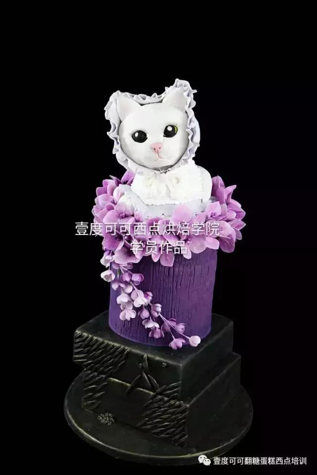 翻糖干佩斯和蛋白糖霜,翻糖和甘佩斯翻糖有什么区别