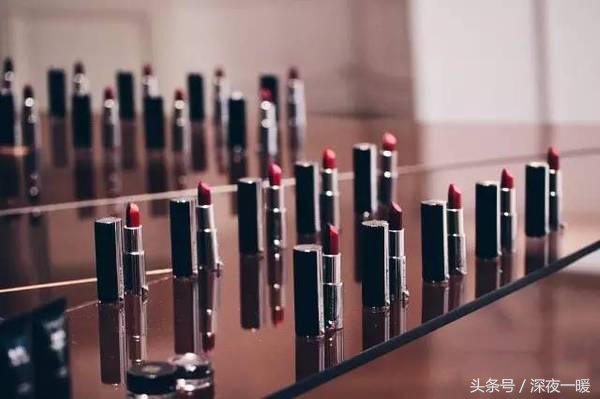 口红你这粘人的小妖精，深感大家对口红真是爱的深沉啊