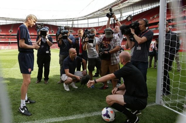 门线技术经典进球,门线技术取消了吗