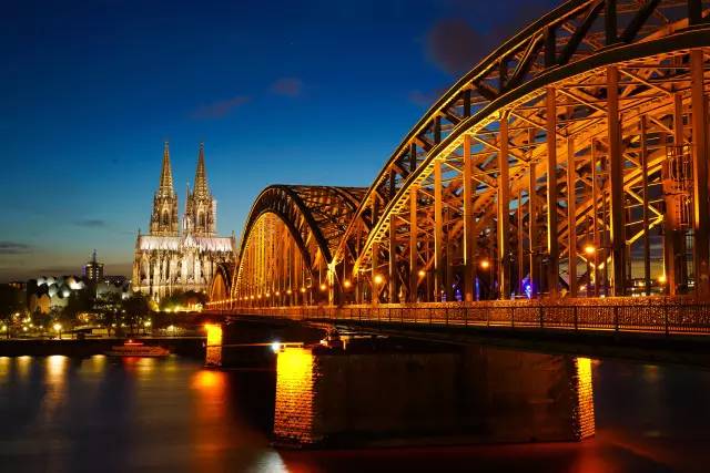 在德国被偷多少钱可报案,在德国偷东西