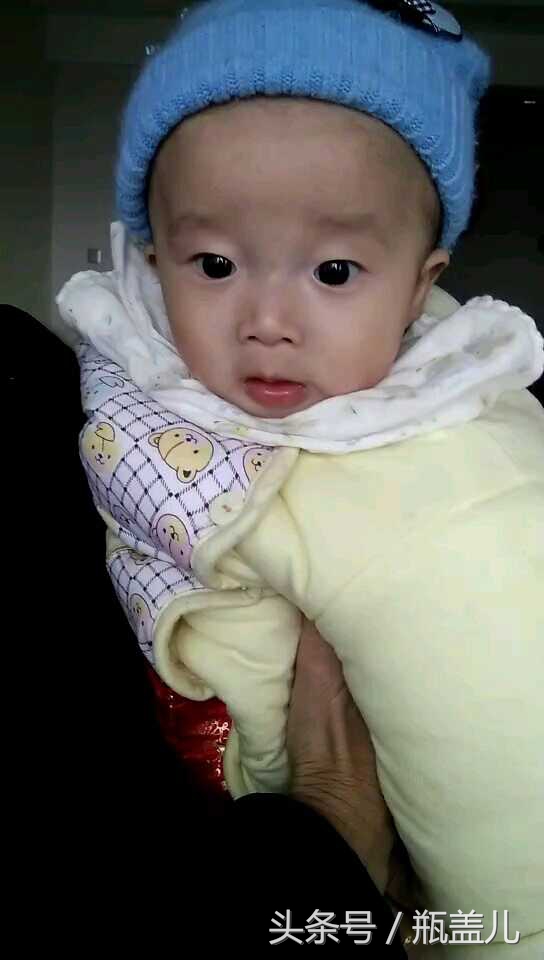 新生儿42天复查左耳听力不过关,新生儿45天右耳复查听力没过