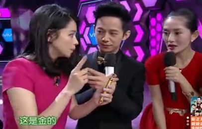 最开始拿着这个往脸上震的时候，我内心是拒绝的！