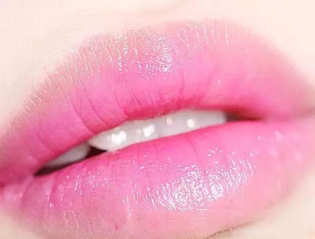 口红必备3支,一支口红可以买很多