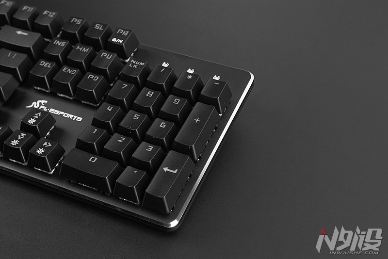 腹灵光魔键盘拆解,腹灵光魔凯华光轴机械键盘评测