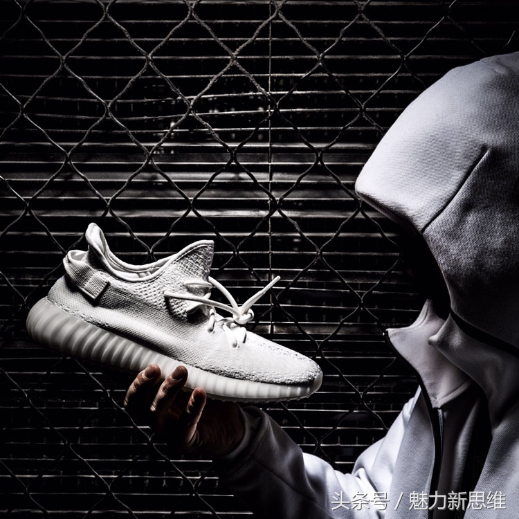 即将发布的黑色椰子350值得买吗,纯白椰子350开箱