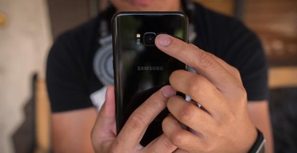 华为p10摔烂屏幕图片,华为p10被摔坏