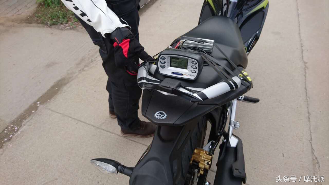 贝纳利2019款rfs150i,贝纳利rfs150i测评