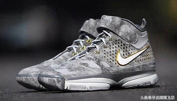 科比最新球鞋是几代,科比上脚11代