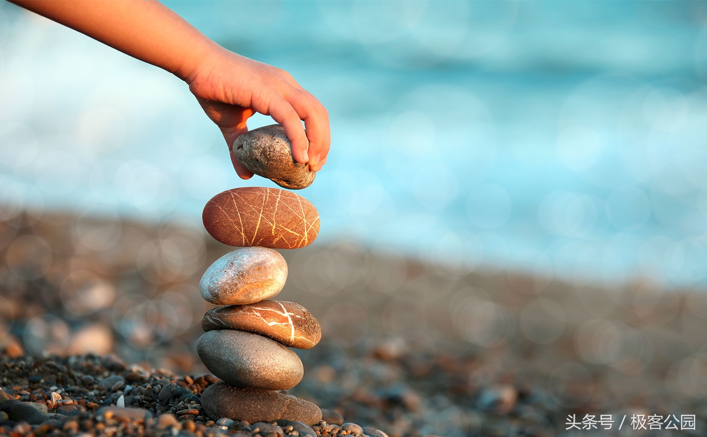 独家制作超炫酷手机桌面动态壁纸,适合当动态壁纸的手机壁纸