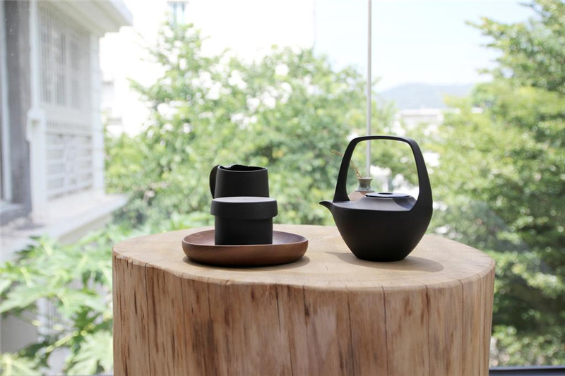 鲁豫和杨丽萍照片,美哭了新疆舞蹈