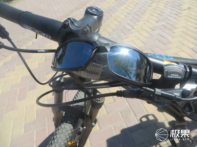 时尚防眩光运动眼镜,弧形环抱运动眼镜