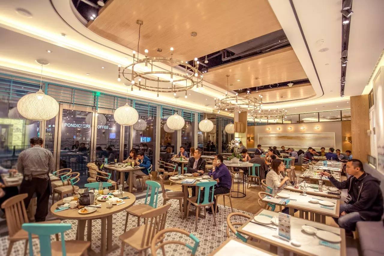 什么！我没听错吧！1元就能吃到招牌菜！这家人家的生日宴也太豪气了吧！