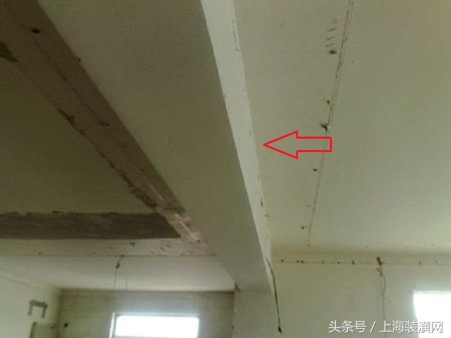 客厅和厨房横梁压顶简易化解方法,横梁压顶的最佳解决方法