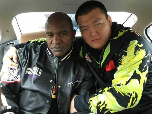张君龙对战美国拳王,张君龙对战乔丹