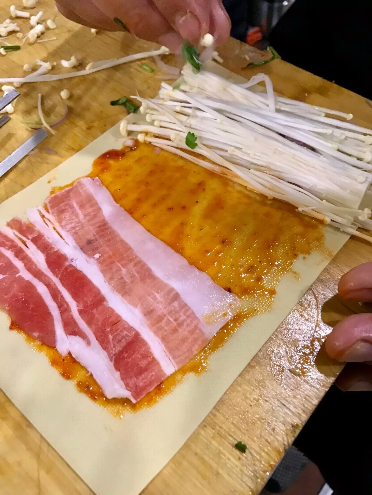 烧烤有些什么东西,烧烤用的是什么